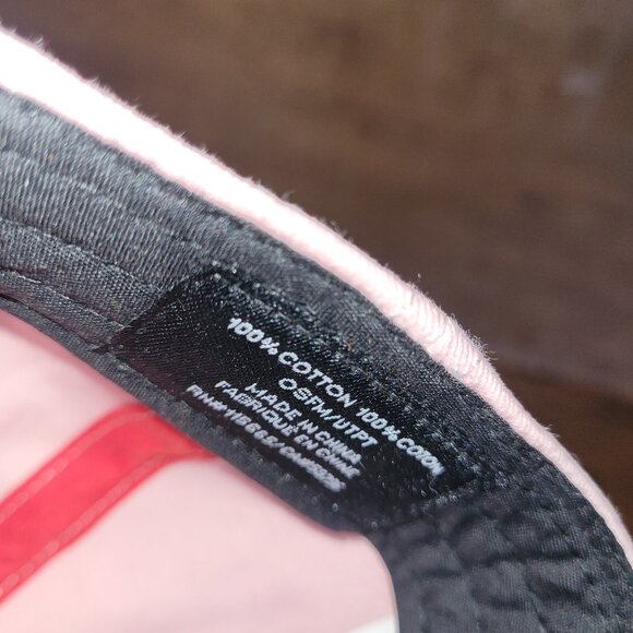 Harley Quinn Birds of Prey Pink Cap New with Tags - Picture 12 of 13